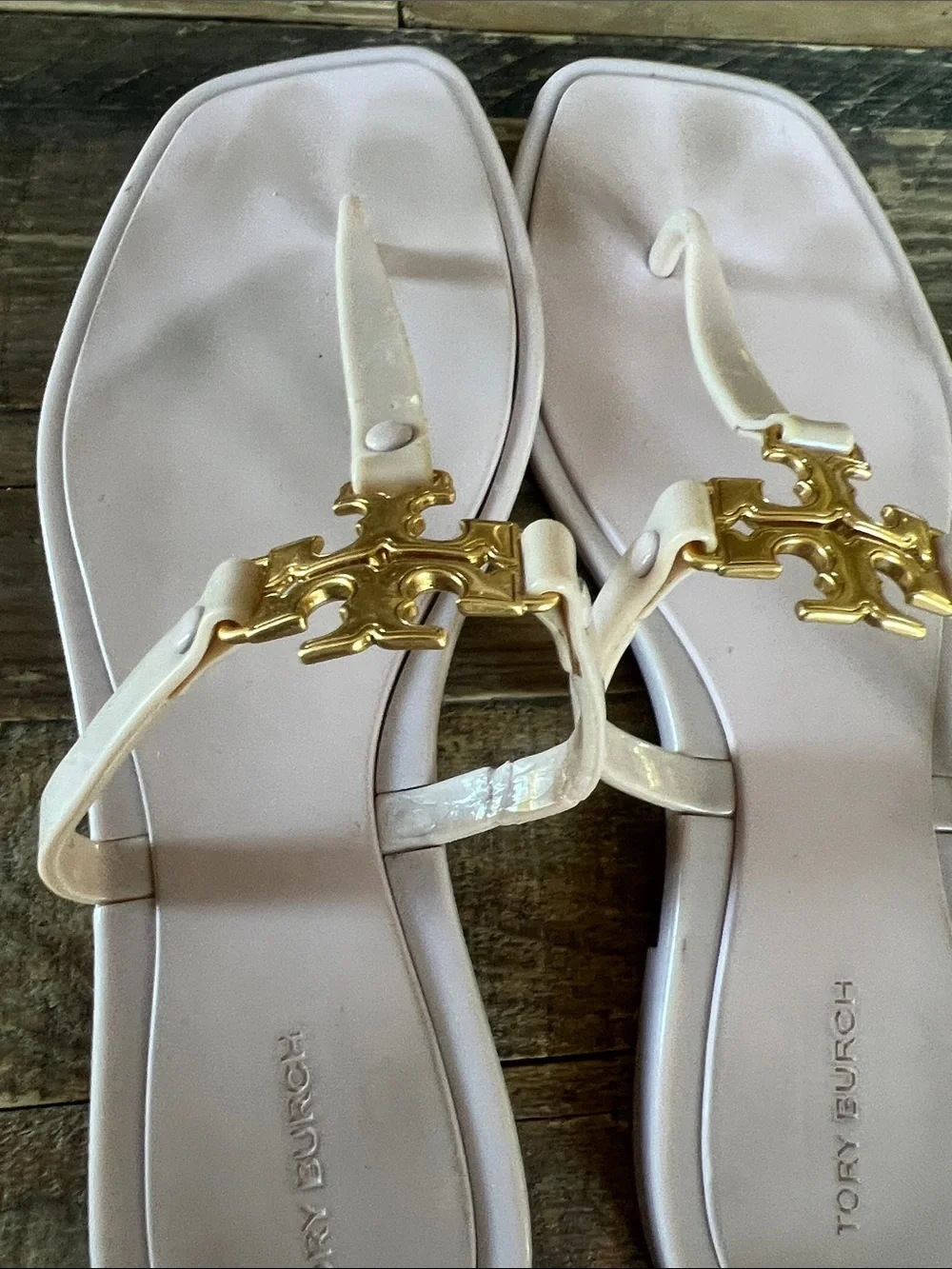 Tory Burch Pale Pink Thong Sandals with Gold Logo
